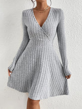 Load image into Gallery viewer, New for autumn/Winter 2024 Women Knit Slim Sexy Bodycon Dress V-Neck Long Sleeve Dress Solid Casual Midi Sweater Dress
