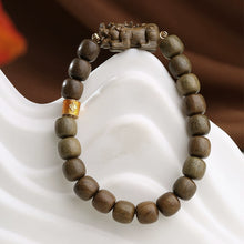 Load image into Gallery viewer, Potala Palace Green Sandalwood Bracelet Women&#39;s Buddha Beads Rosary Plate Play Wooden Unpopular Bracelet Men Women
