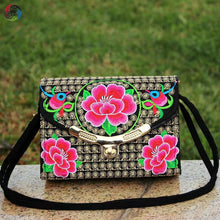 Load image into Gallery viewer, The New Embroidered Ethnic Bag, Mobile Phone Change Bag, Double-layer Small Bag, Women&#39;s Clutch Bag
