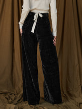 Load image into Gallery viewer, French Temperament Commuter Pants Gold Velvet Drape Wide-leg Pants Loose Casual Pants
