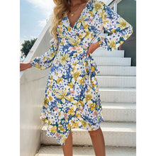 Load image into Gallery viewer, Vacation casual beach floral dress dress long skirt woman
