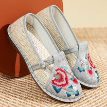 Load image into Gallery viewer, Ethnic Style New Fashion Single Shoes Woven Embroidered Shoes Soft Sole Mom&#39;s Shoes
