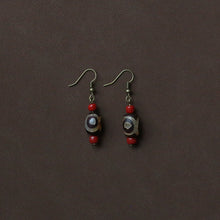 Load image into Gallery viewer, Tibetan Agate Dzi Bead Earrings, Niche Retro Ethnic Style Jewelry
