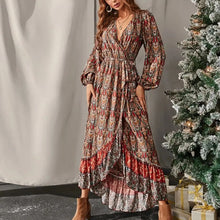 Load image into Gallery viewer, Spot Women Dress Autumn New Long-sleeved Swing Bohemian Print Dress
