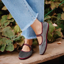 Load image into Gallery viewer, Gray Mary Jeans Flats Shoes Women Round Toe Hand Stitch Velvet Cloth Shoes Ladies Casual Soft Comfortable Ballet Shoes Loafers
