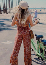 Load image into Gallery viewer, Bohemian Printed Stitching Pocket Flared Pants
