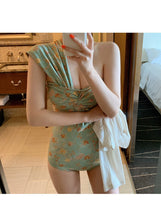 Load image into Gallery viewer, Sexy Floral One-Shoulder Twisted One Piece Swimsuit
