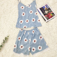 Load image into Gallery viewer, Summer ice silk suit sling shorts small daisy pajamas lovely fresh sweet two sets of home clothes pajamas
