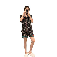 Load image into Gallery viewer, Autumn couple ice silk pajamas women fashion short sleeve suit men Korean leisure silk ladies cardigan home service
