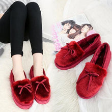Load image into Gallery viewer, Keep Warm Fur Lining Suede Soft Flat Platform Loafers For Women
