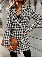 Load image into Gallery viewer, Long-sleeved blazer collar double-breasted woolen coat
