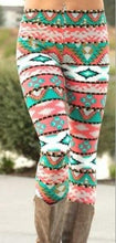 Load image into Gallery viewer, Green Geometric Pattern Christmas Warm Leggings
