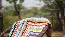 Load image into Gallery viewer, Color Striped Handmade Crochet Blanket Woven Cotton Thread Retro Pastoral Style Mat
