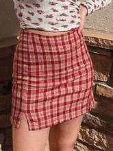 Load image into Gallery viewer, Spring and Summer Fashion Joker Pink Plaid Half-length Hip Skirt
