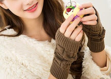 Load image into Gallery viewer, Half refers to the warm knit typing women s thick wool Half palm gloves - 3
