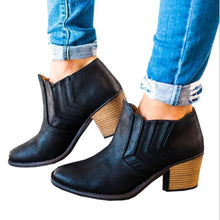 Load image into Gallery viewer, Women Vintage Large Size Round Ankle Boots
