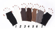 Load image into Gallery viewer, Half refers to the warm knit typing women s thick wool Half palm gloves - 4
