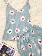 Load image into Gallery viewer, Summer ice silk suit sling shorts small daisy pajamas lovely fresh sweet two sets of home clothes pajamas

