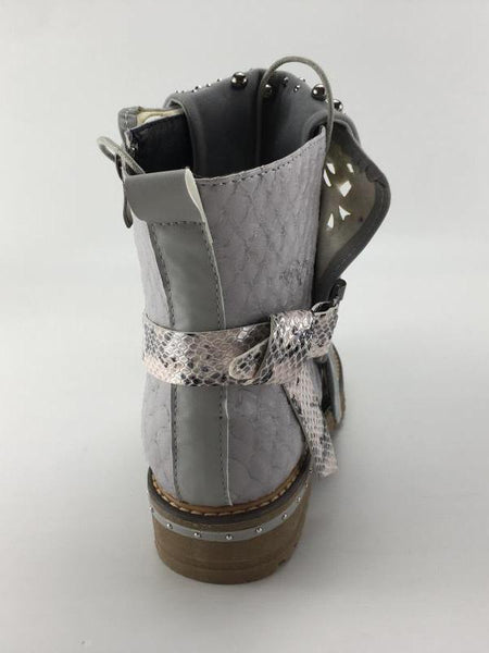 Women Rivet Square Heel Boots