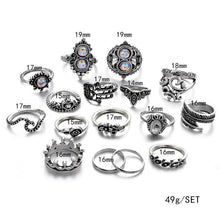Load image into Gallery viewer, Heart-Shaped Flower Large Gemstone Crown Vintage Carved 16-Piece Set Ring
