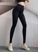 Load image into Gallery viewer, Woman Energy Seamless Leggings High Waist Yoga Pants Workout Gym Leggings  Fitness  Running Sport Leggings
