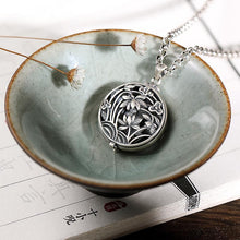 Load image into Gallery viewer, Platinum Plated Pendant Ga Wu Box for Women's Hollow Lotus Vintage Personalized Fragrant Bag,  Collar Chain, Sweater Chain, Hanging Decoration
