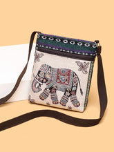 Load image into Gallery viewer, Women&#39;s Crossbody Shoulder Bag Canvas Bag Thai Ethnic Style Embroidery Cute Fashion Lady&#39;s Mobile Phone Bag Shoulder Bag
