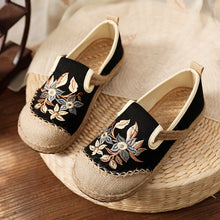 Load image into Gallery viewer, New Cloth Shoes Women&#39;s Hand Wrapped Hemp Edge PVC Soft Sole Overshoes Ethnic Style Shallow Mouth Embroidered Shoes
