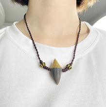 Load image into Gallery viewer, The Tibetan handmade mud rubbing and Tibetan ornaments pendant necklace
