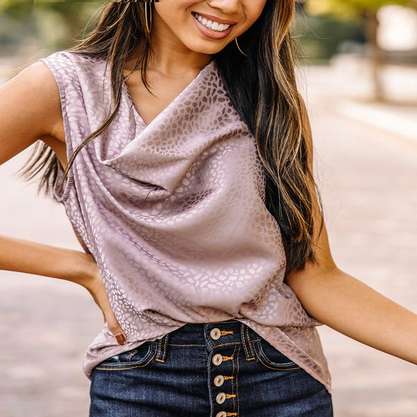 Loose pile collar vest sleeveless top