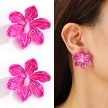 Load image into Gallery viewer, Metal flower bow Barbie pink stud earrings women&#39;s fashion personality earrings

