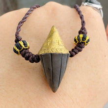 Load image into Gallery viewer, The Tibetan handmade mud rubbing and Tibetan ornaments pendant necklace
