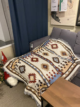 Load image into Gallery viewer, National Style woven Casual Blanket Fabric Blanket Cover Blanket
