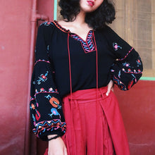 Load image into Gallery viewer, Retro ethnic embroidery exotic loose lantern sleeve fringed top
