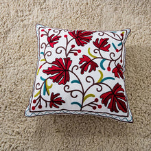 Load image into Gallery viewer, Towel embroidered cushion cover pillow cover 45x45 cotton canvas backrest sofa fresh Nordic fashion
