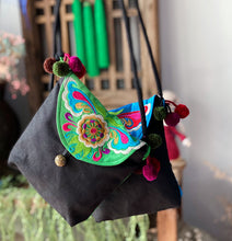 Load image into Gallery viewer, Half Original Design Ethnic Style Bag Ethnic Style Oblique Hanging Bag Mobile Phone Bag
