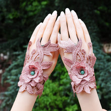 Load image into Gallery viewer, Gloves, wristbands, ethnic style, women's embroidery, fingerless embroidery, wrist sleeves, summer jewelry, semi-fingered ethnic style
