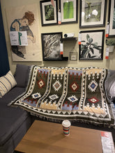 Load image into Gallery viewer, National Style woven Casual Blanket Fabric Blanket Cover Blanket

