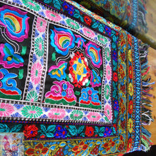 Load image into Gallery viewer, National Bar Tablecloth Decorative Embroidery Tablecloth Bay Window Cushion Sofa Cover Blanket
