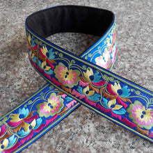 Load image into Gallery viewer, Original Retro Ethnic Style Embroidery Wide Belt Women&#39;s Embroidery Lace New Clothing Accessories Waistband
