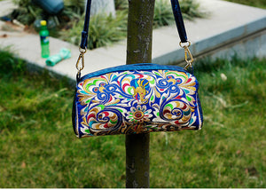 New National Style Embroidered Flower Bag Zipper Horizontal Casual Versatile Messenger Single Shoulder Bag Small Square Bag