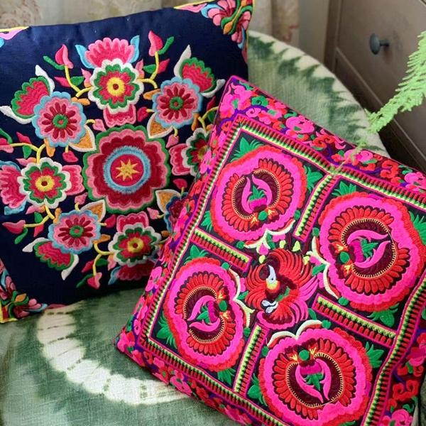 Traditional Embroidery Cushion Cover Retro Embroidery Pillow  Cotton and Linen Cushion Cover